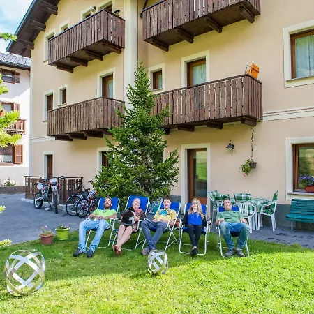 Lucas Haus Apartment *