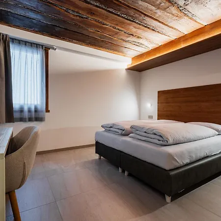 Lucas Haus Apartment *
